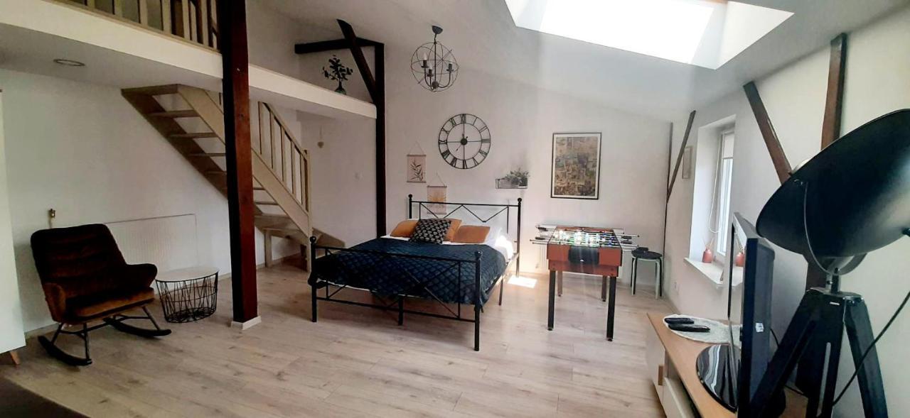 Attic Apartment *